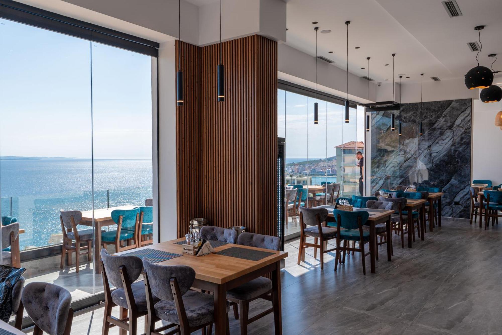 Litan Hotel Sarande Bagian luar foto
