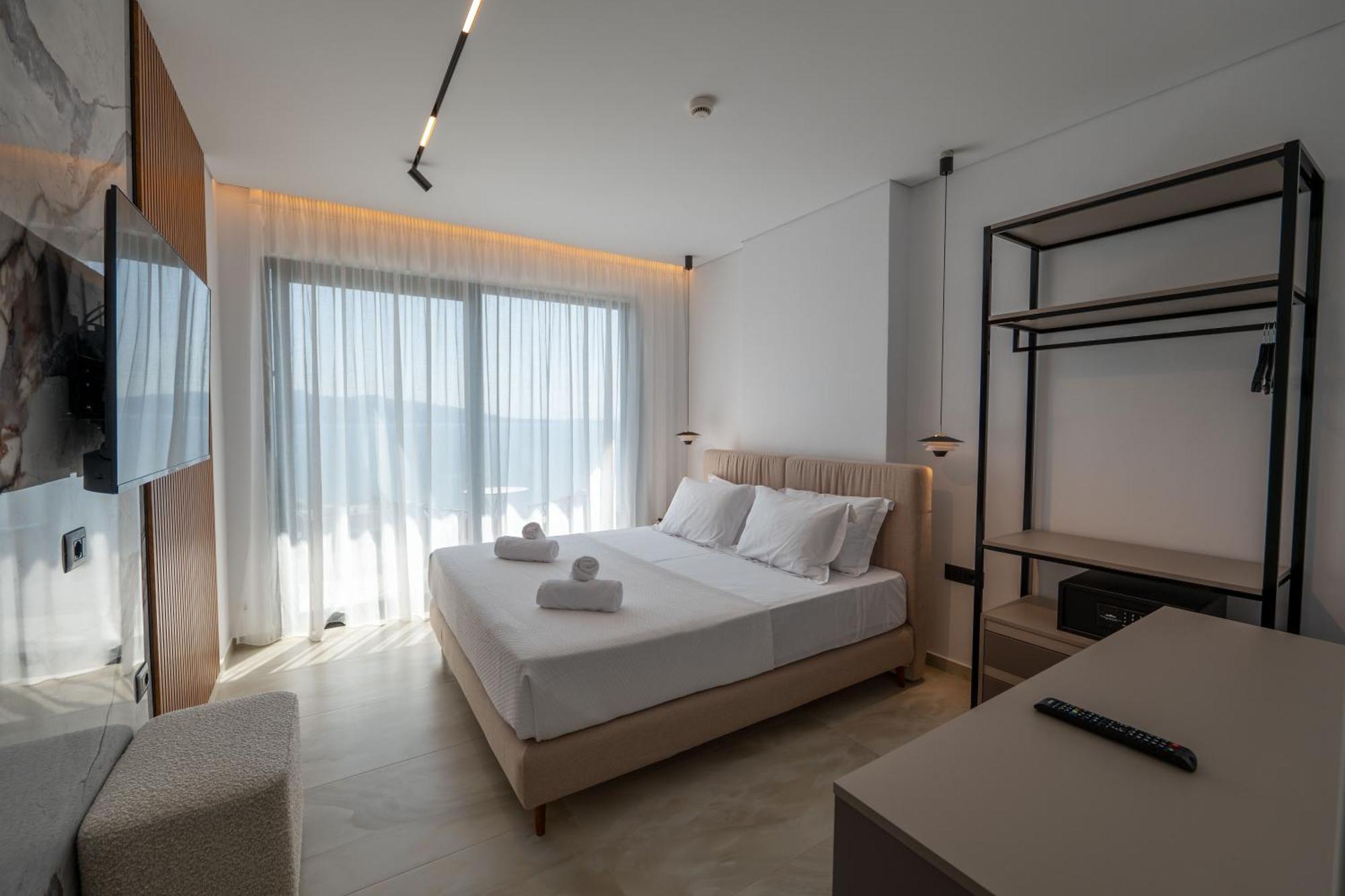 Litan Hotel Sarande Bagian luar foto