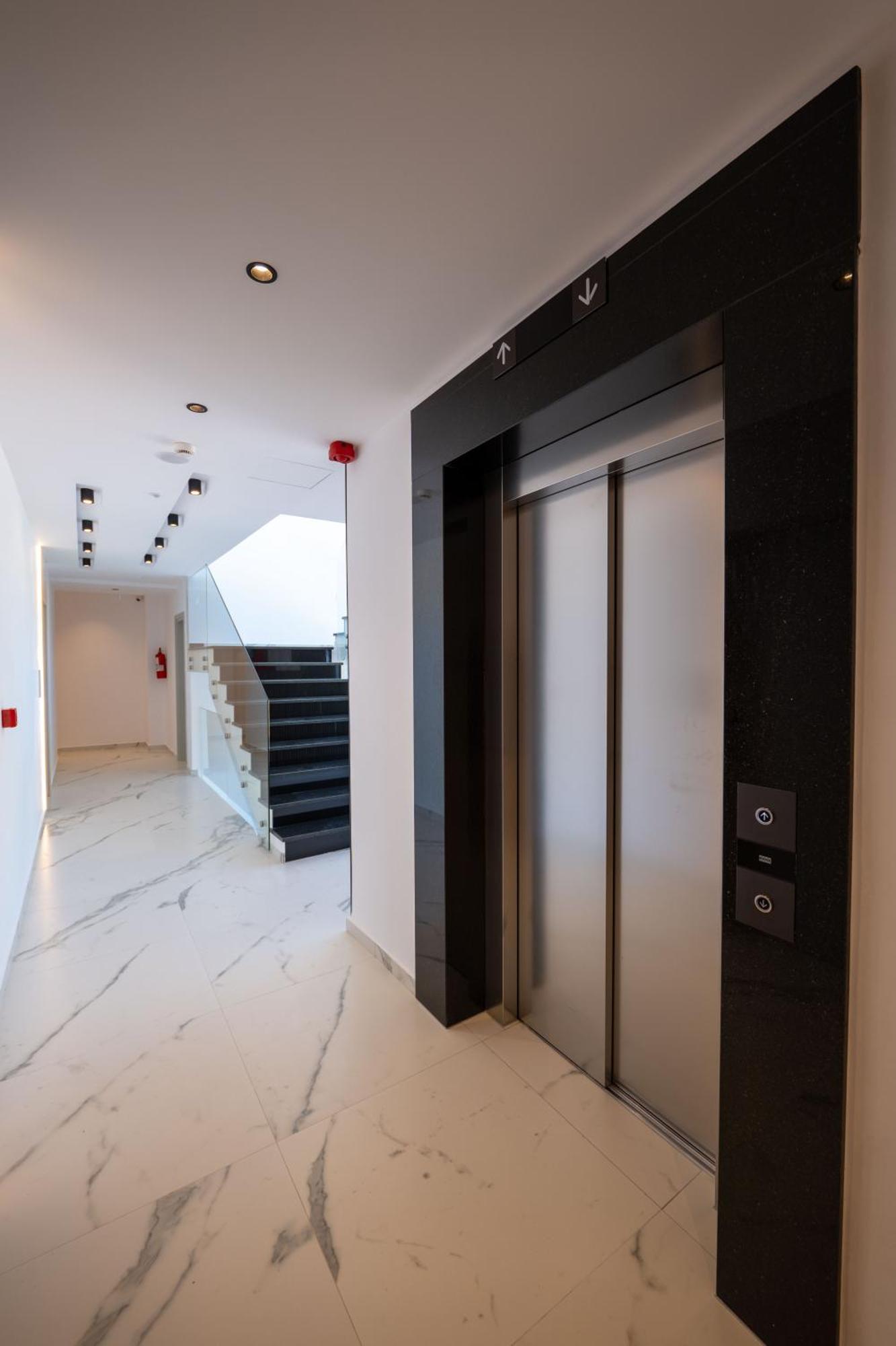 Litan Hotel Sarande Bagian luar foto